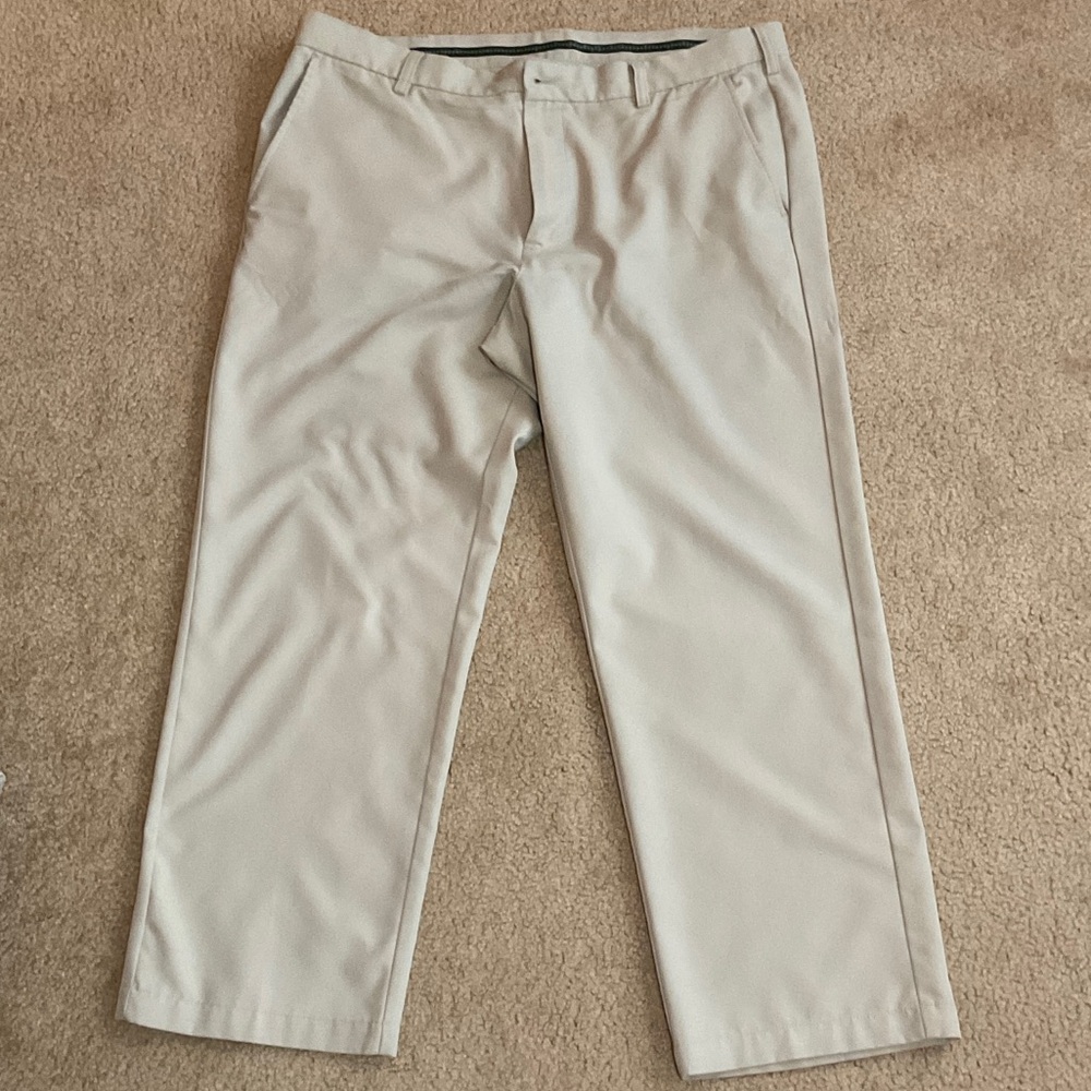 Men's Classic Tan Chinos